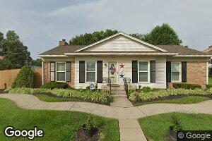 1922 Manor House Dr, Louisville, KY 40220