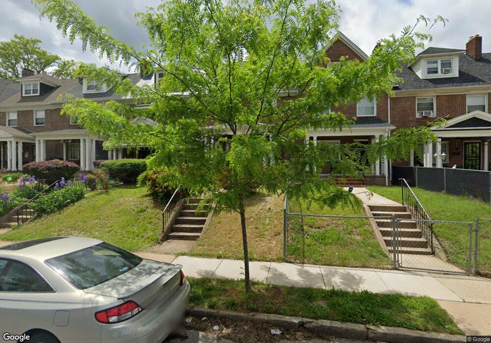 624 Wildwood Pkwy, Baltimore, MD 21229 - photo 1