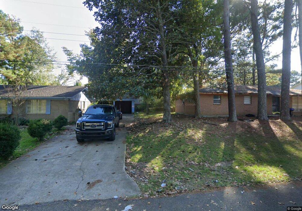 925 25th St, McComb, MS 39648 - photo 1