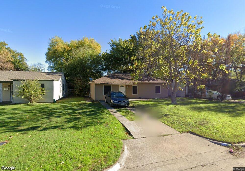 838 Cherokee Trace, Grand Prairie, TX 75051 - photo 1