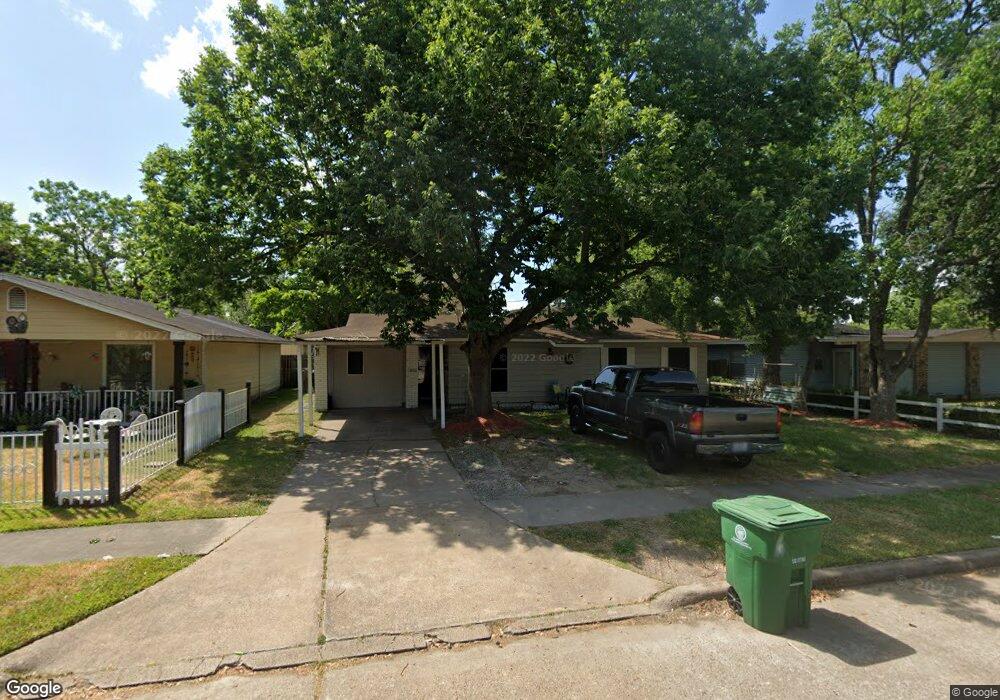 10206 Buena Park Dr, Houston, TX 77089 - photo 1