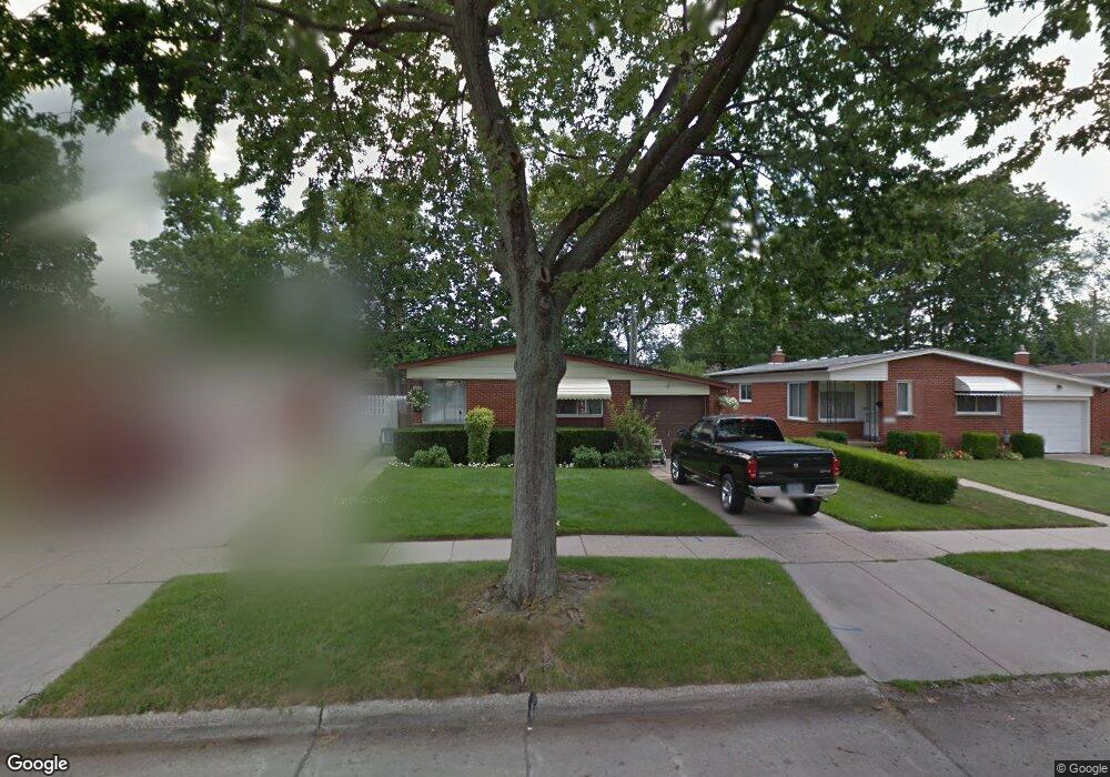 30724 J Carls St, Roseville, MI 48066 - photo 1