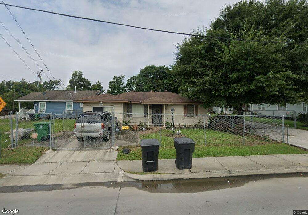 7605 Hirsch Rd, Houston, TX 77016 - photo 1