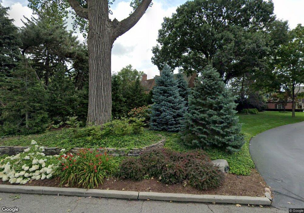 15840 Lakeview Ct, Grosse Pointe Park, MI 48230 - photo 1