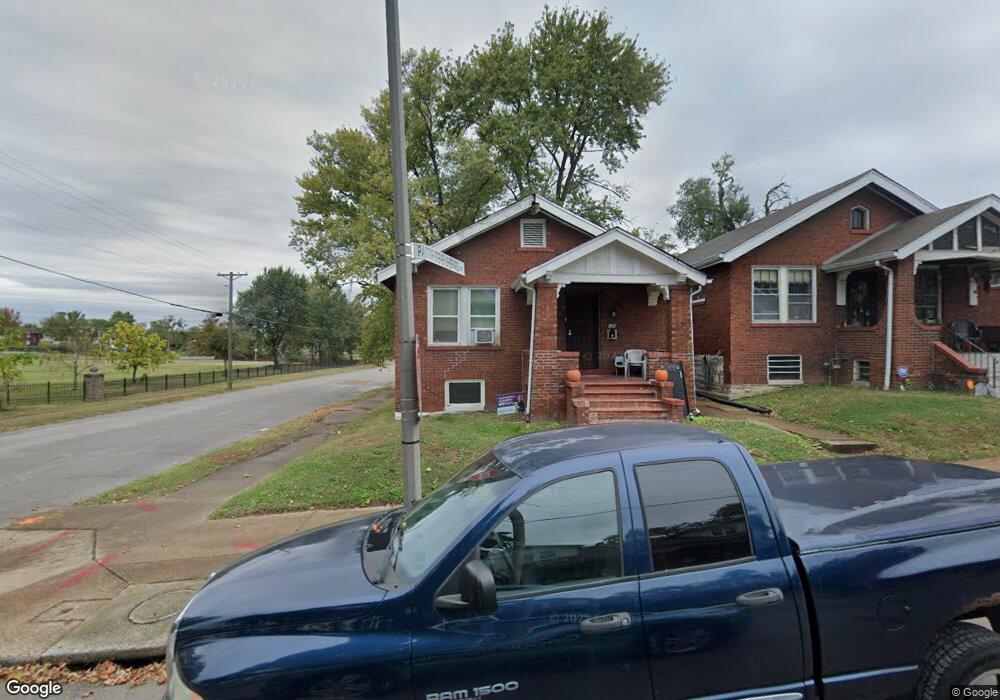 4700 Margaretta Ave, Saint Louis, MO 63115 - photo 1