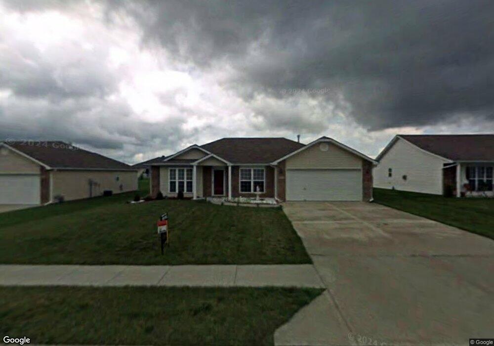 812 Clancy Ct, Raymore, MO 64083 - photo 1