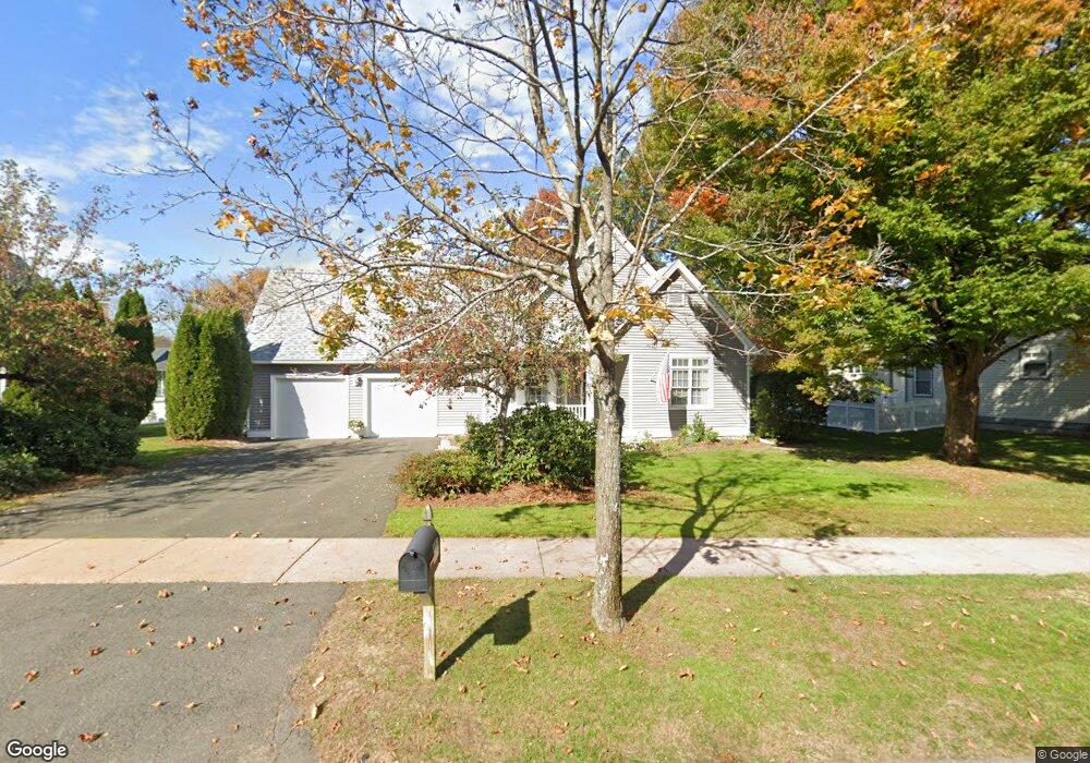 334 Mercer Ln, Windsor, CT 06095 - photo 1