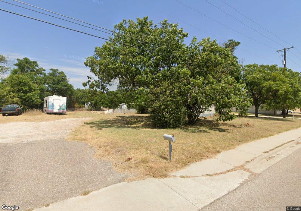 118 Church Ave, Troy, TX 76579 - photo 1