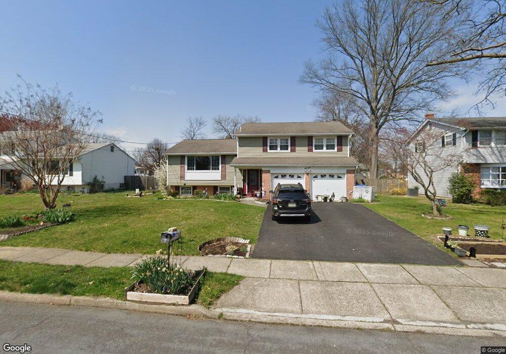 7 Locust Grove Rd, Cherry Hill, NJ 08003 - photo 1