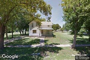 110 N Park St, Hope, KS 67451