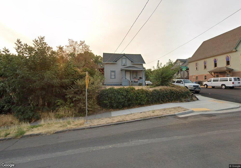 714 Union St, the Dalles, OR 97058 - photo 1