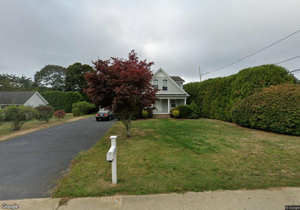 88 Winnapaug Rd, Westerly, RI 02891 - photo 1