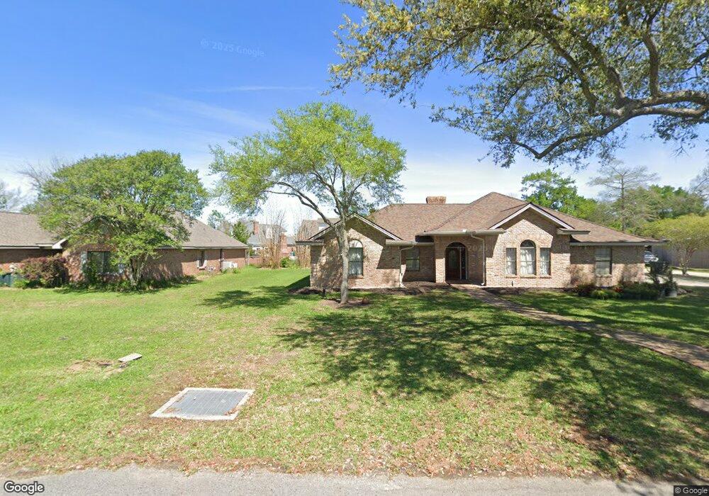 1504 Covey Ln, Lake Charles, LA 70605 - photo 1