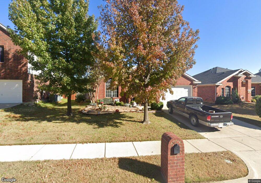 7221 Sunburst Trail, Denton, TX 76210 - photo 1