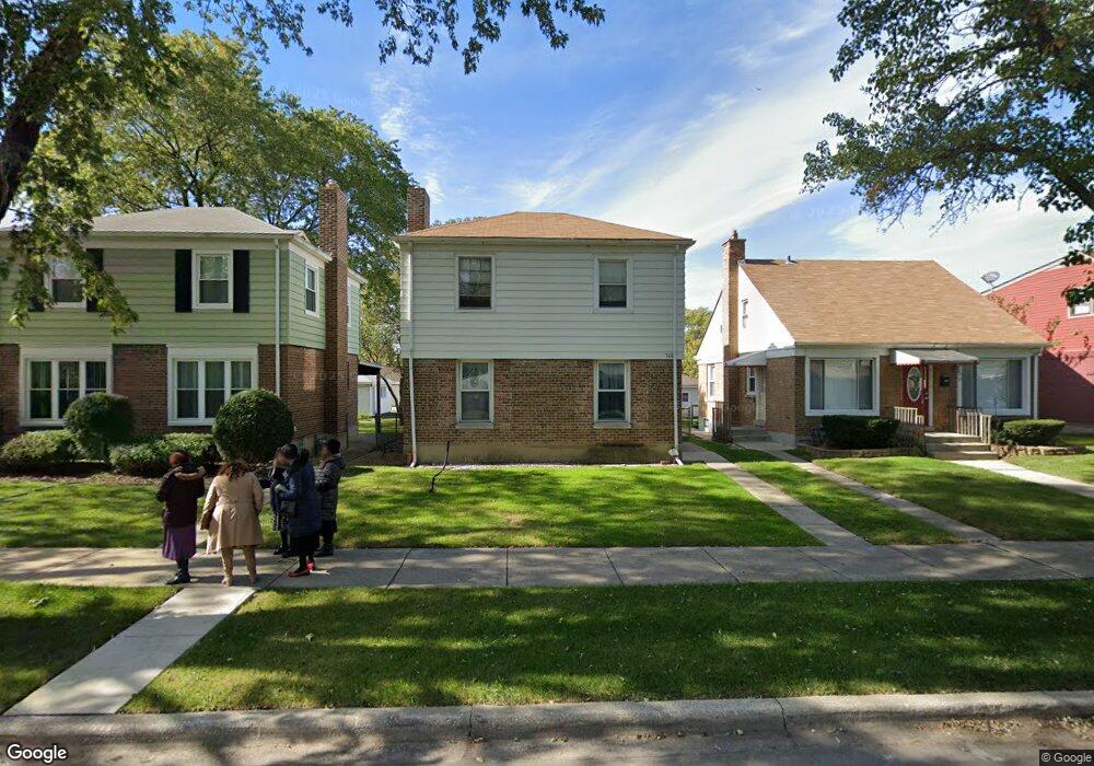 700 Suffolk Ave, Westchester, IL 60154 - photo 1