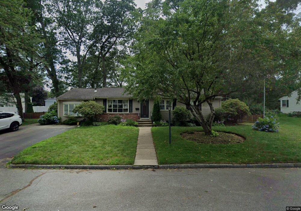 127 Viscount Rd, Warwick, RI 02889 - photo 1