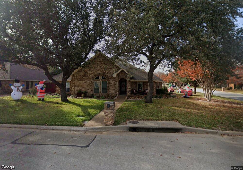 557 Sunset Dr, Hurst, TX 76054 - photo 1