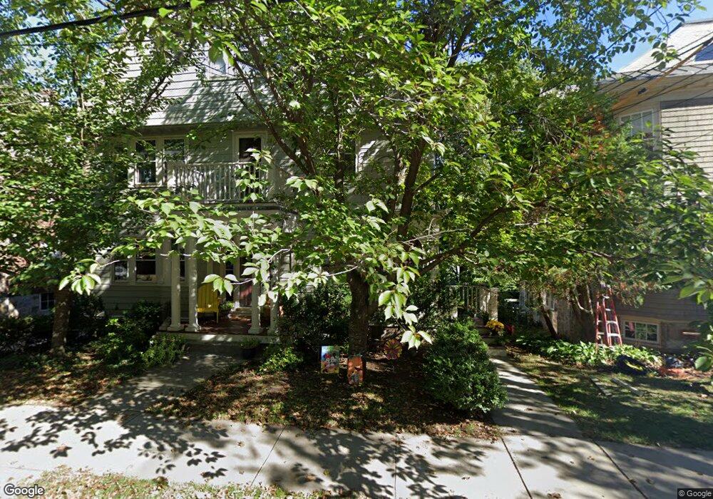 47 Clark Rd unit 1, Brookline, MA 02445 - photo 1