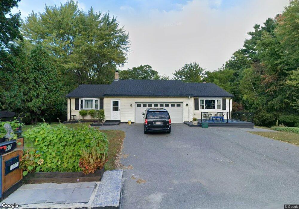 397 East St, Easthampton, MA 01027 - photo 1