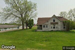709 5th St, Warren, IL 61087