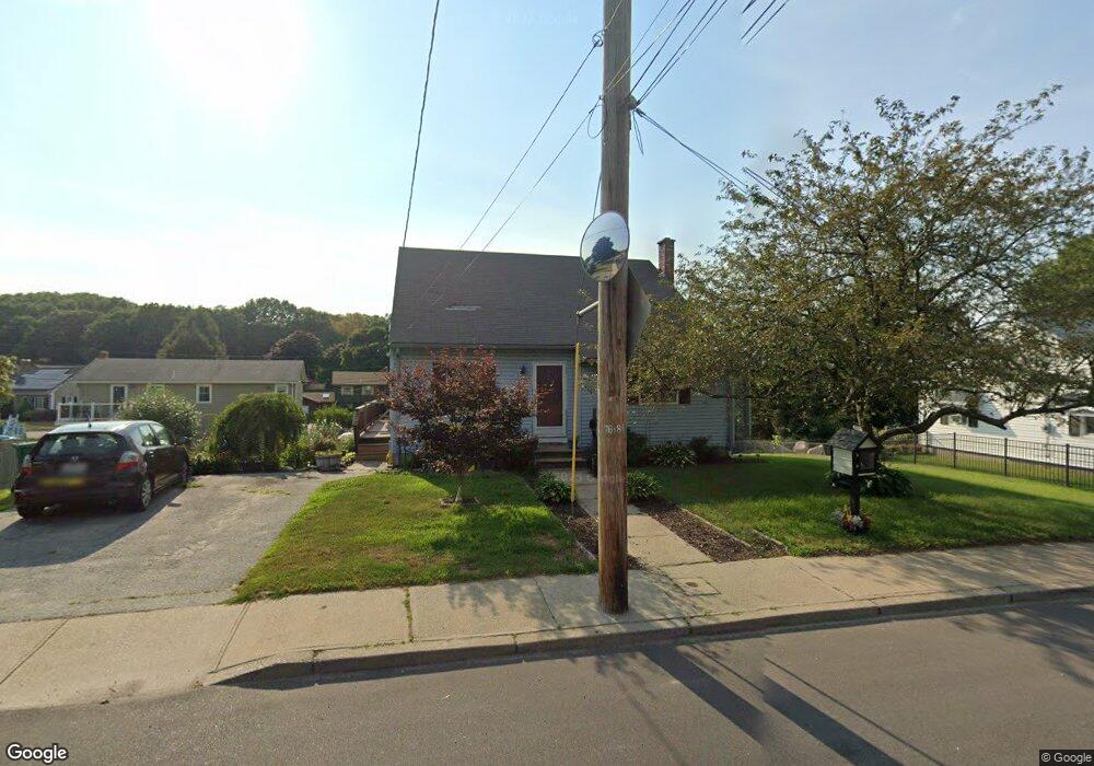 1521 Mendon Rd, Woonsocket, RI 02895 - photo 1