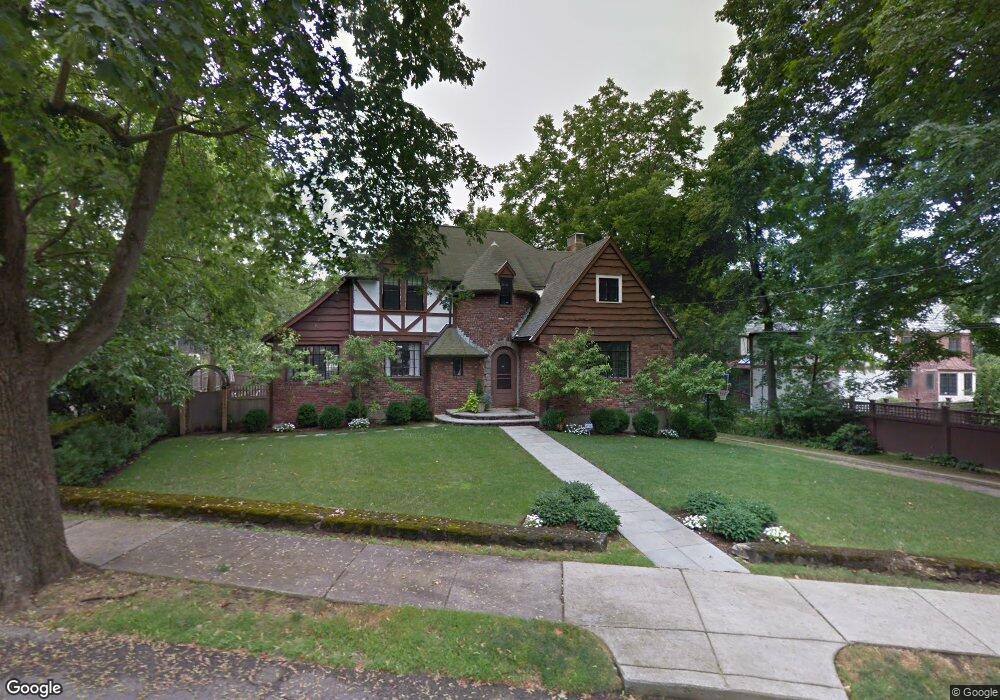 32 Stuart Rd, Newton Center, MA 02459 - photo 1