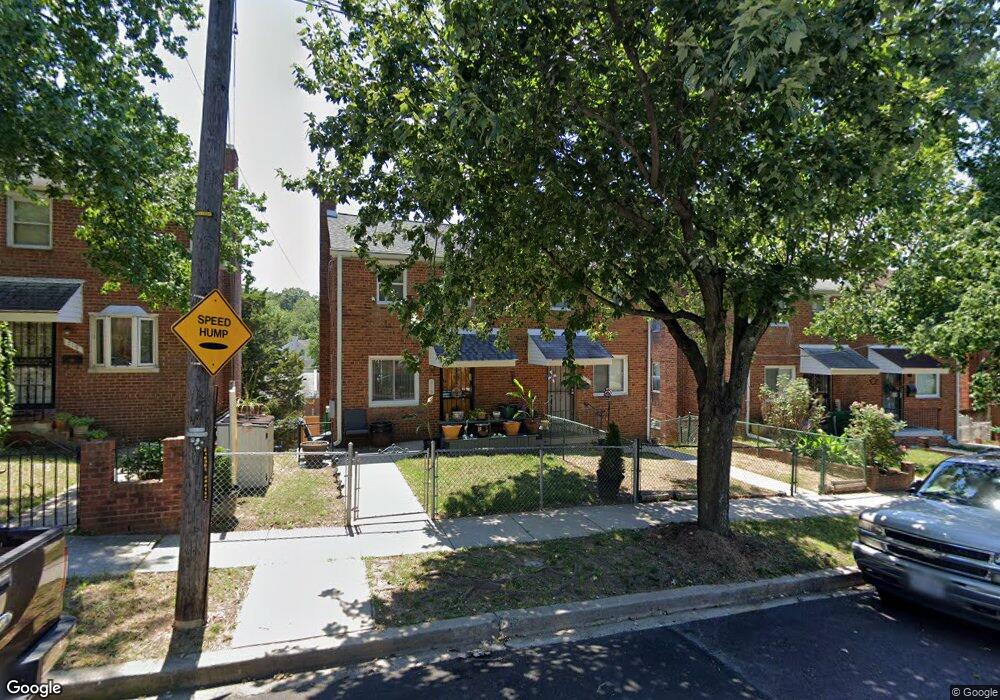 715 Hilltop Terrace SE, Washington, DC 20019 - photo 1