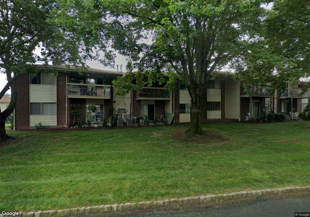 109 Mandon Ct, Princeton, NJ 08540 - photo 1