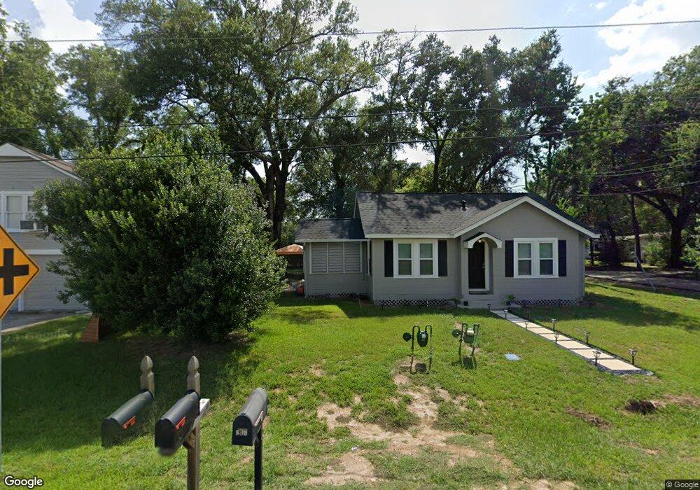 306 N Elm St, Tomball, TX 77375 - photo 1