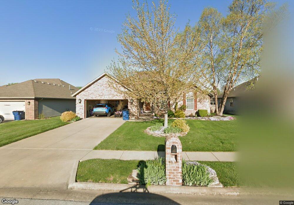 304 N Leeann Dr, Nixa, MO 65714 - photo 1