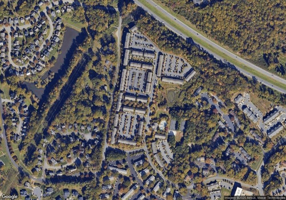 1915 Beechcrest Ct unit 206, Charlottesville, VA 22903 - photo 1