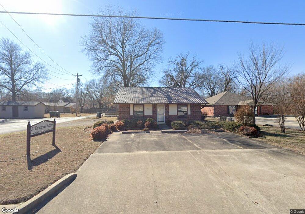 415 W 9th St, Claremore, OK 74017 - photo 1