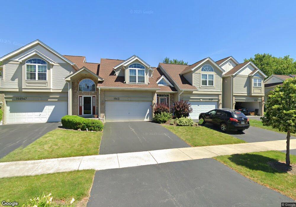 1943 Tamahawk Ln, Naperville, IL 60564 - photo 1