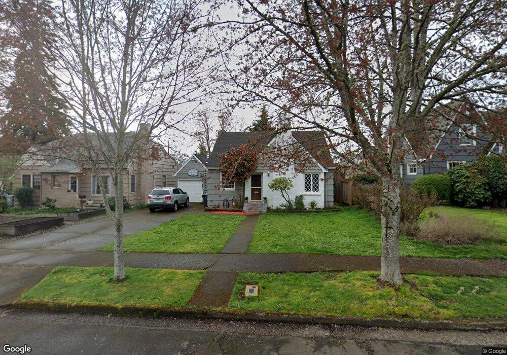 830 10th Ave SW, Albany, OR 97321 - photo 1