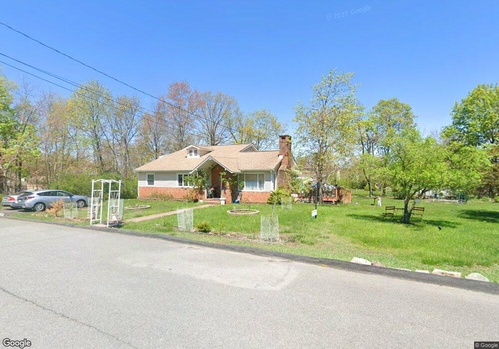 92 Lake Region Blvd, Monroe, NY 10950 - photo 1