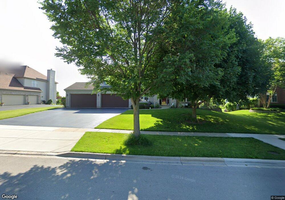 961 Par Dr, Algonquin, IL 60102 - photo 1