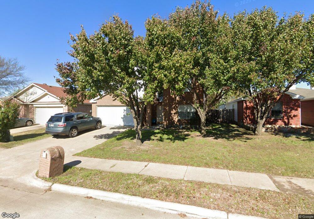 924 Beechwood Dr, Denton, TX 76210 - photo 1