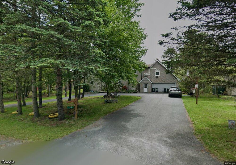 2210 Mohegan Ct, Long Pond, PA 18334 - photo 1