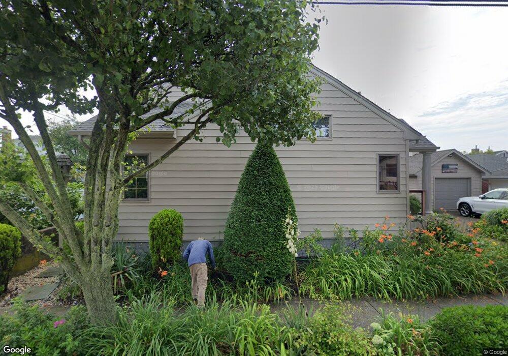 102 Cedarhurst Ave, Point Lookout, NY 11569 - photo 1