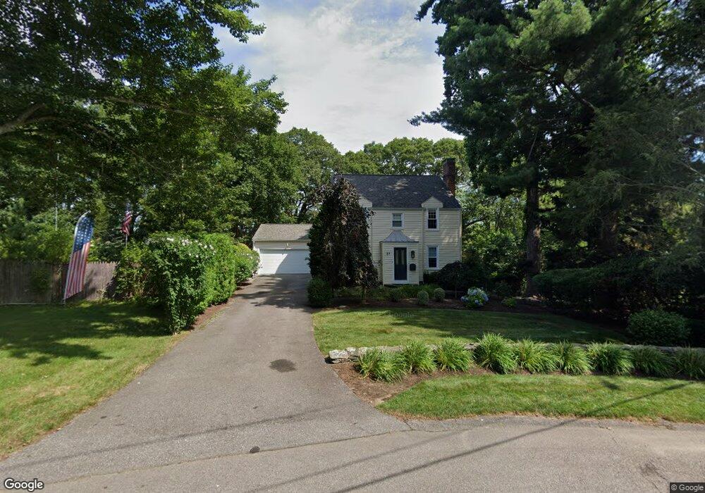 57 Circuit Dr, Warwick, RI 02889 - photo 1