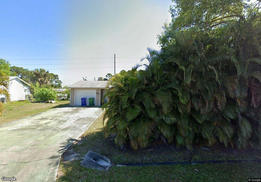 437 Columbus St, Sebastian, FL 32958 - photo 1