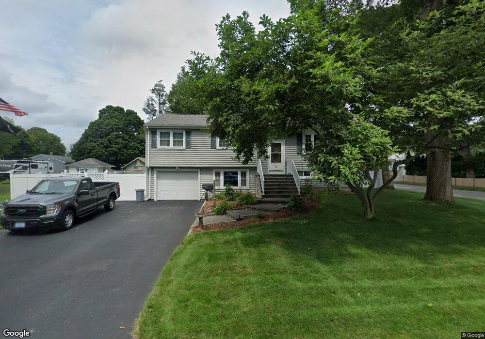 70 Viscount Rd, Warwick, RI 02889 - photo 1