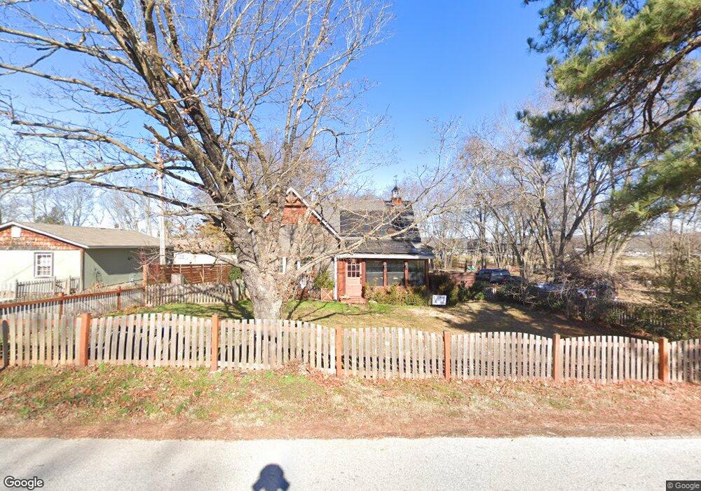 580 W First Ave, Elkins, AR 72727 - photo 1