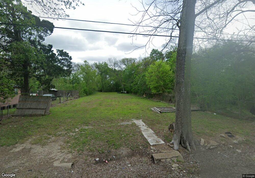 824 Rosie St, Houston, TX 77091 - photo 1