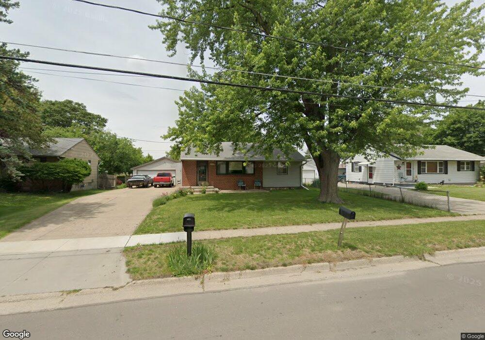 2534 E 25th St, Des Moines, IA 50317 - photo 1