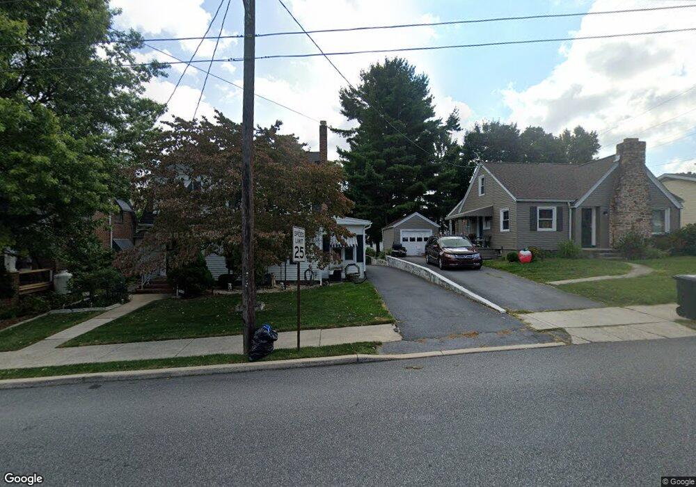 307 N Grant St, Waynesboro, PA 17268 - photo 1