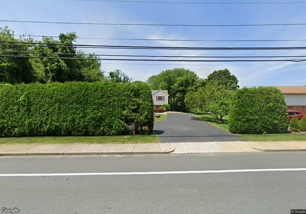 1188 Boston Neck Rd, Narragansett, RI 02882 - photo 1