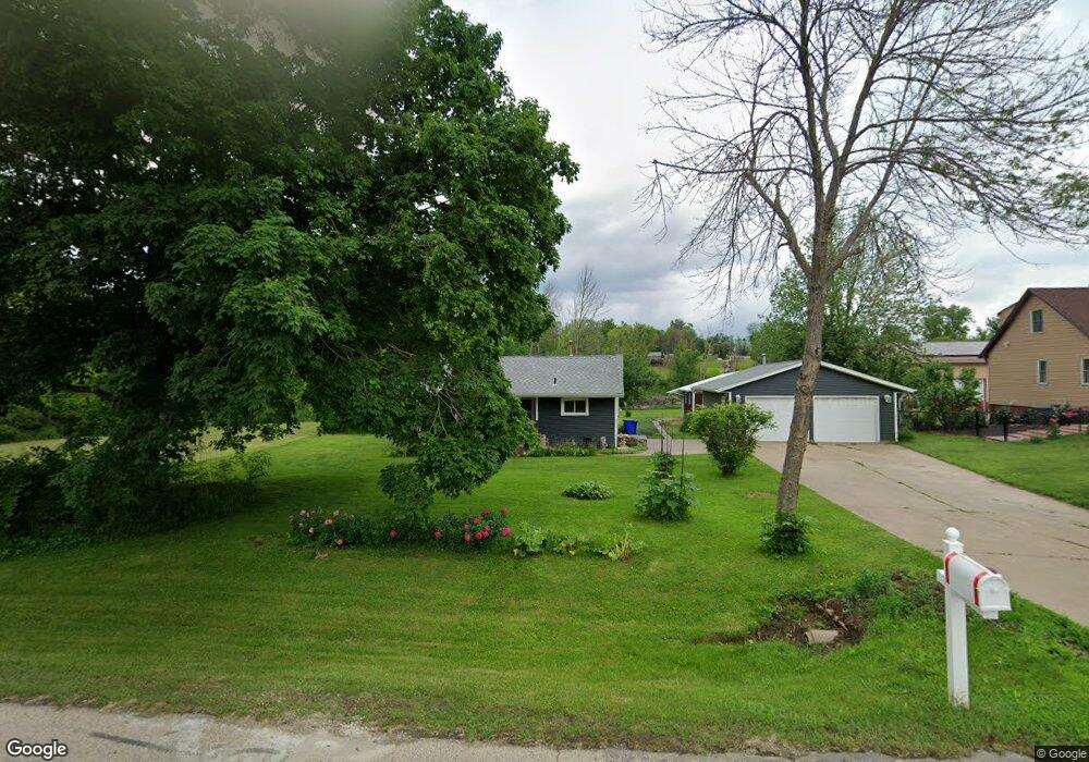 4330 M Ave NW, Cedar Rapids, IA 52405 - photo 1