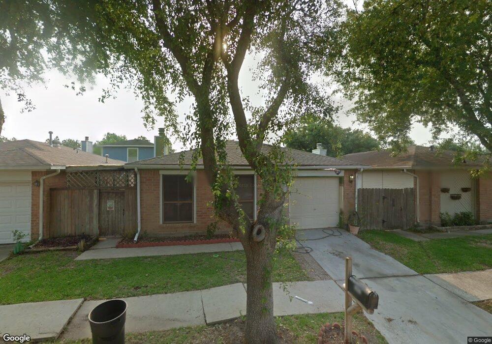 7806 Greenedge Dr, Houston, TX 77040 - photo 1