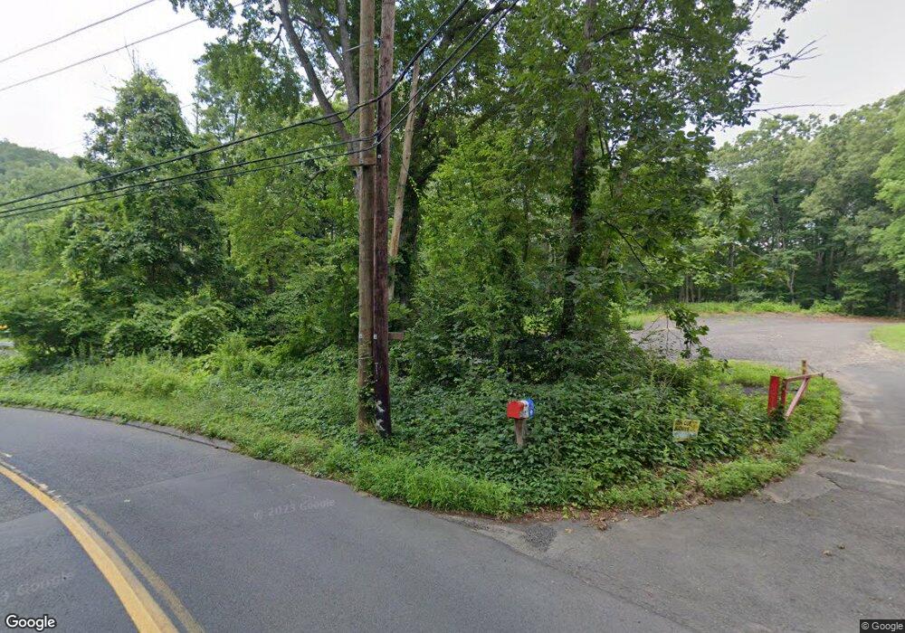 3 Marchant Rd, Redding, CT 06896 - photo 1